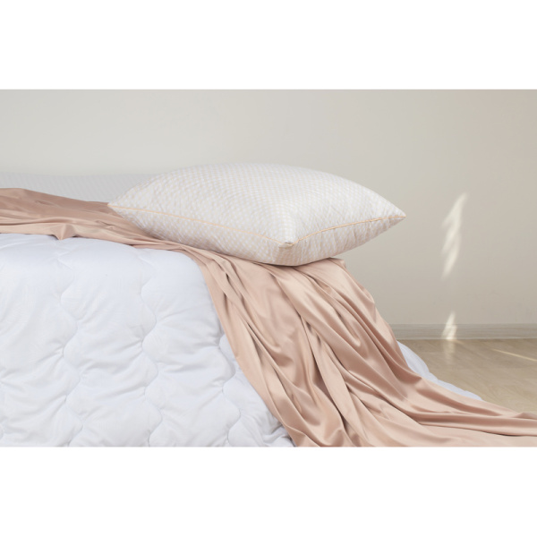 Подушка Эльф Овечья шерсть 68х68 см холфитекс/тик Подушка Эльф Овечья шерсть 68х68 см холфитекс/тик