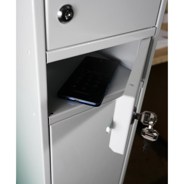Шкаф хранения мобильных телефонов MM16 (225х200х2000 мм, 16 ячеек)
