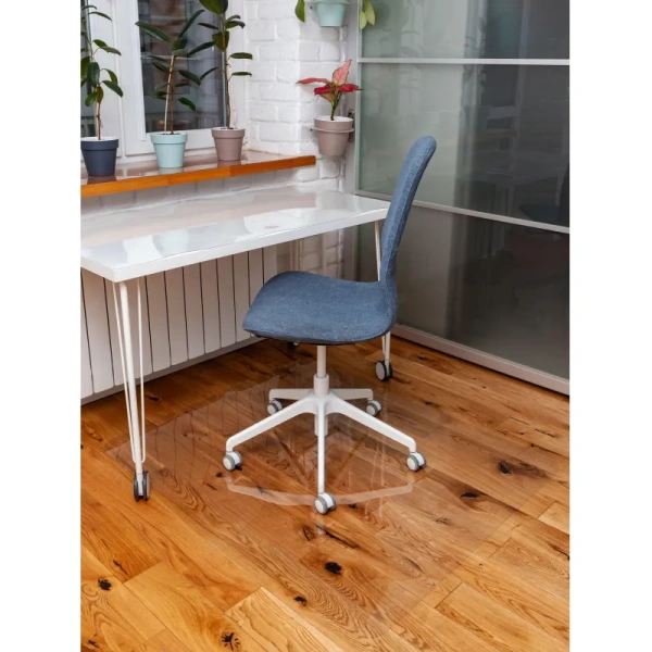 Коврик напольный Easy Chair pt100912с прозрачный (прямоугольный, ПЭТ,  900х1200 мм) Коврик напольный Easy Chair pt100912с прозрачный (прямоугольный, ПЭТ,  900х1200 мм)