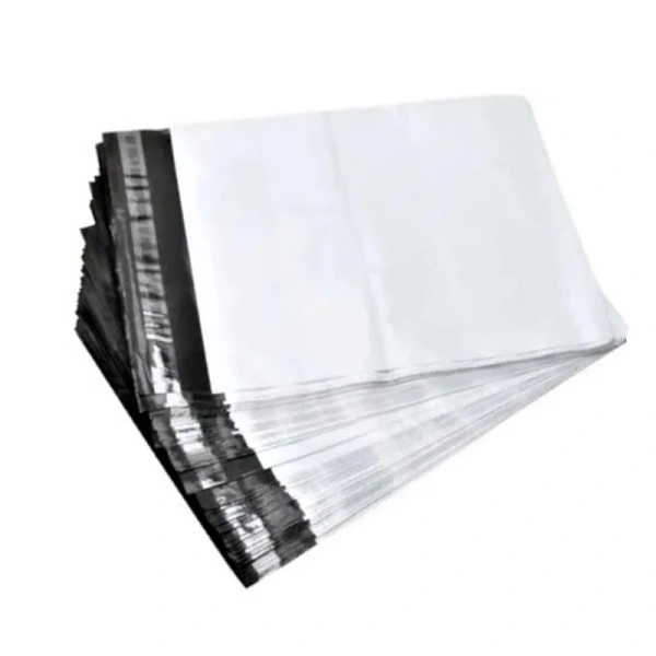 Курьерский пакет 150x200+40 мм без печати и кармана 45 мкм (25 штук в  упаковке) Курьерский пакет 150x200+40 мм без печати и кармана 45 мкм (25 штук в  упаковке)